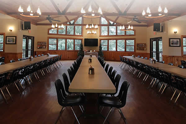 Hunerdosse Dining Center at Wisconsin Bible Camp